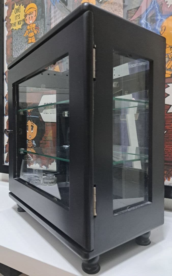 非売品 DEAL DESIGN ディールデザイン プレミアム ガラスショーケース