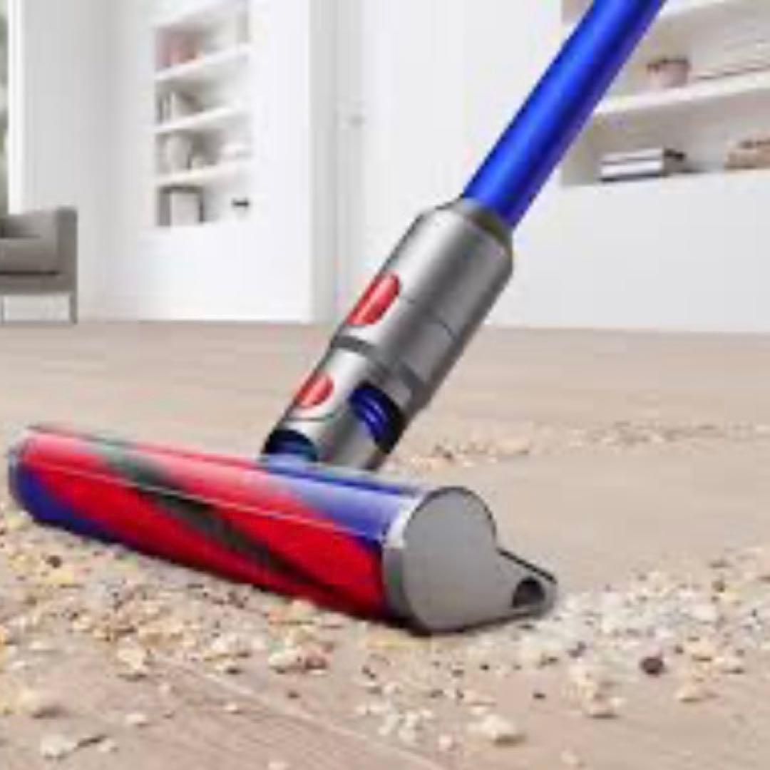 ダイソンDysonV8 SlimFluffyExtraBU 新品　掃除機　未開封