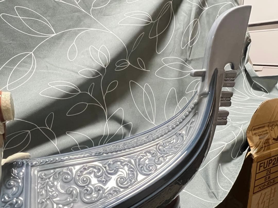 リヤドロ ゴンドラの恋人たち 台付 フィギュリン スペイン製 人形 置物