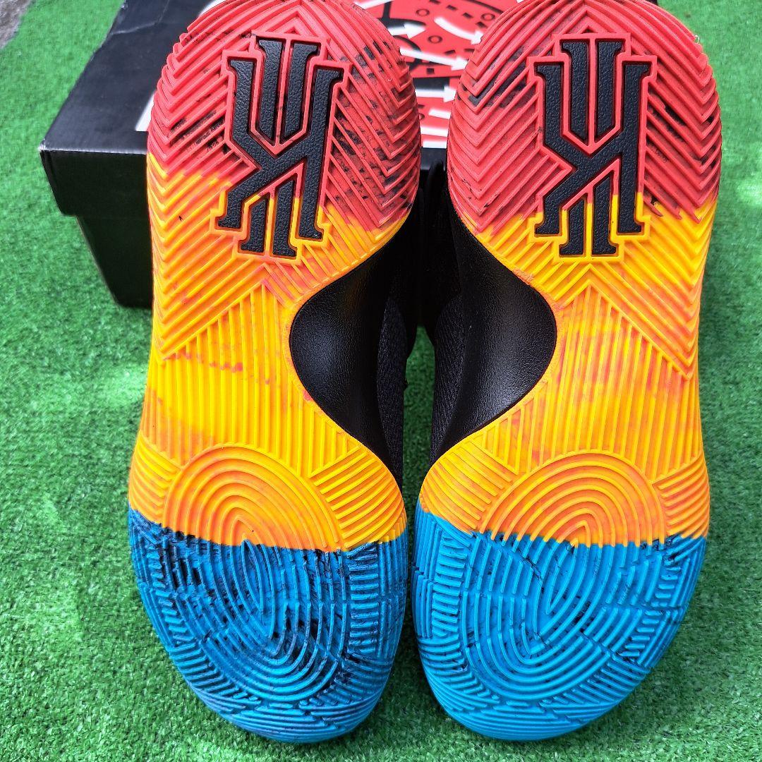 Nike Kyrie バスケットボールシューズ