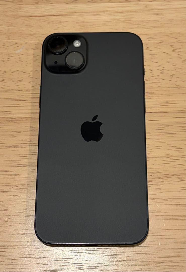 iPhone15 Plus 128GB ブラック SIMフリー 保護ケース付き