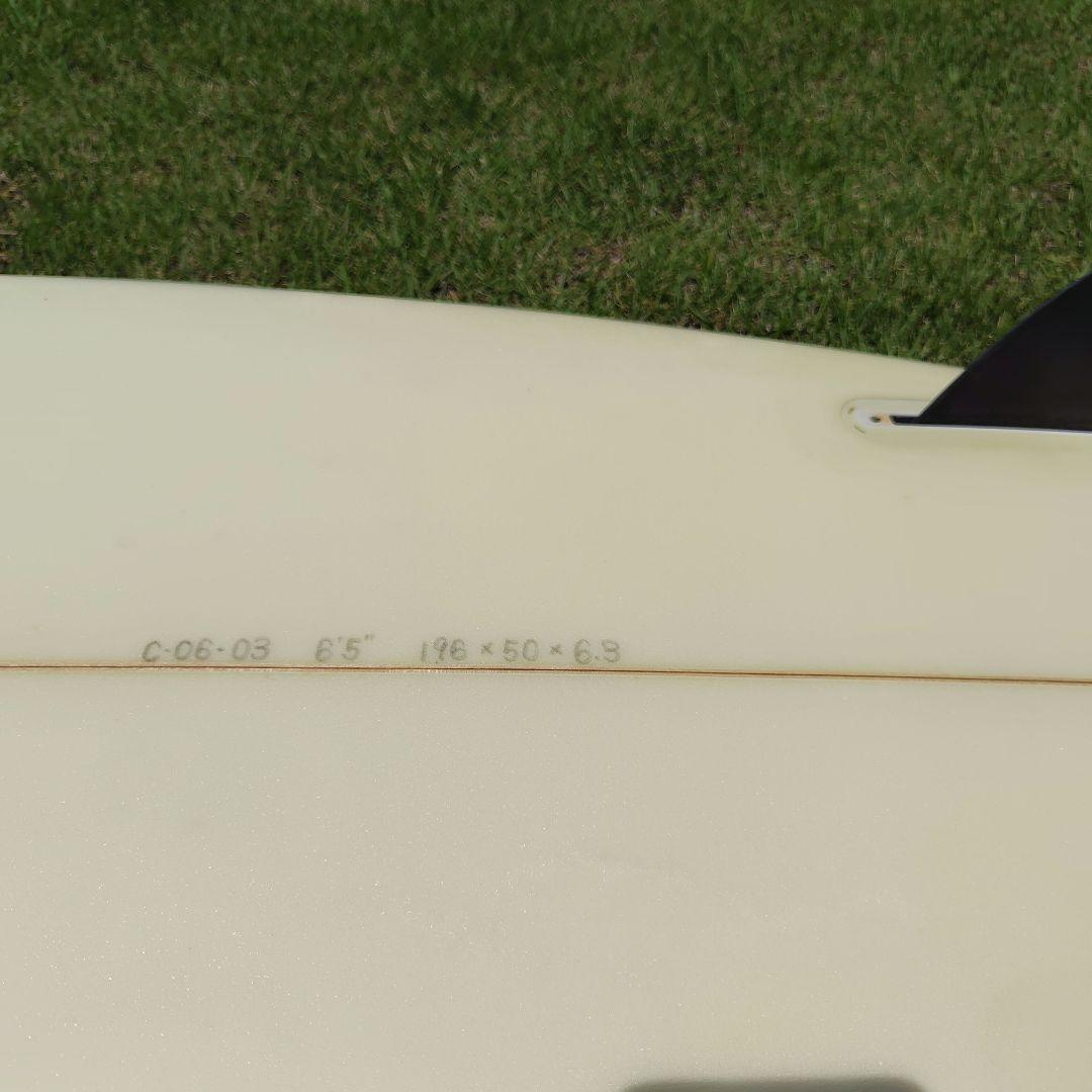 【たちつてと】ホワイト サーフボード デッキパッド付き　6.5