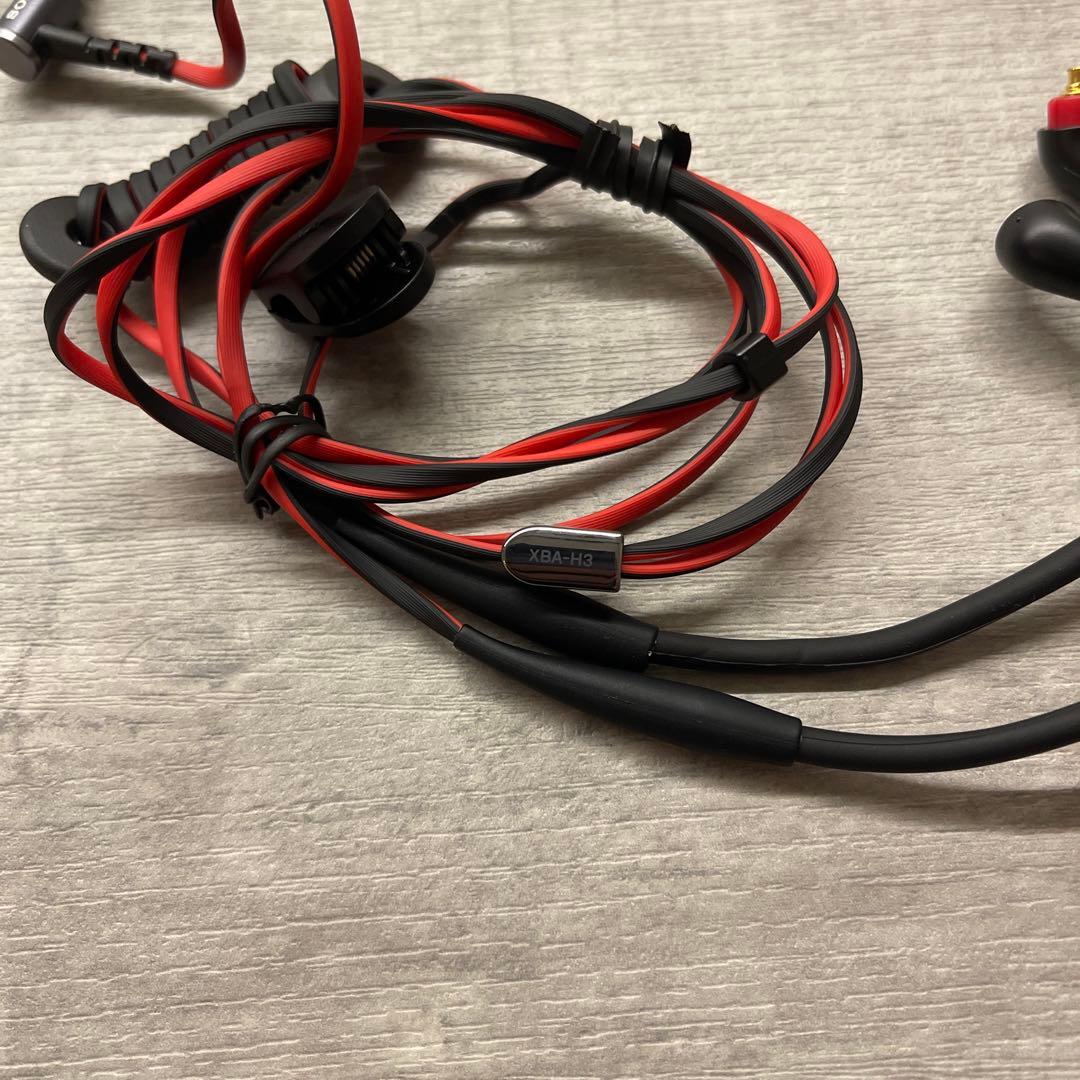 SONY　ハイレゾ有線イヤホン　XBA-H3