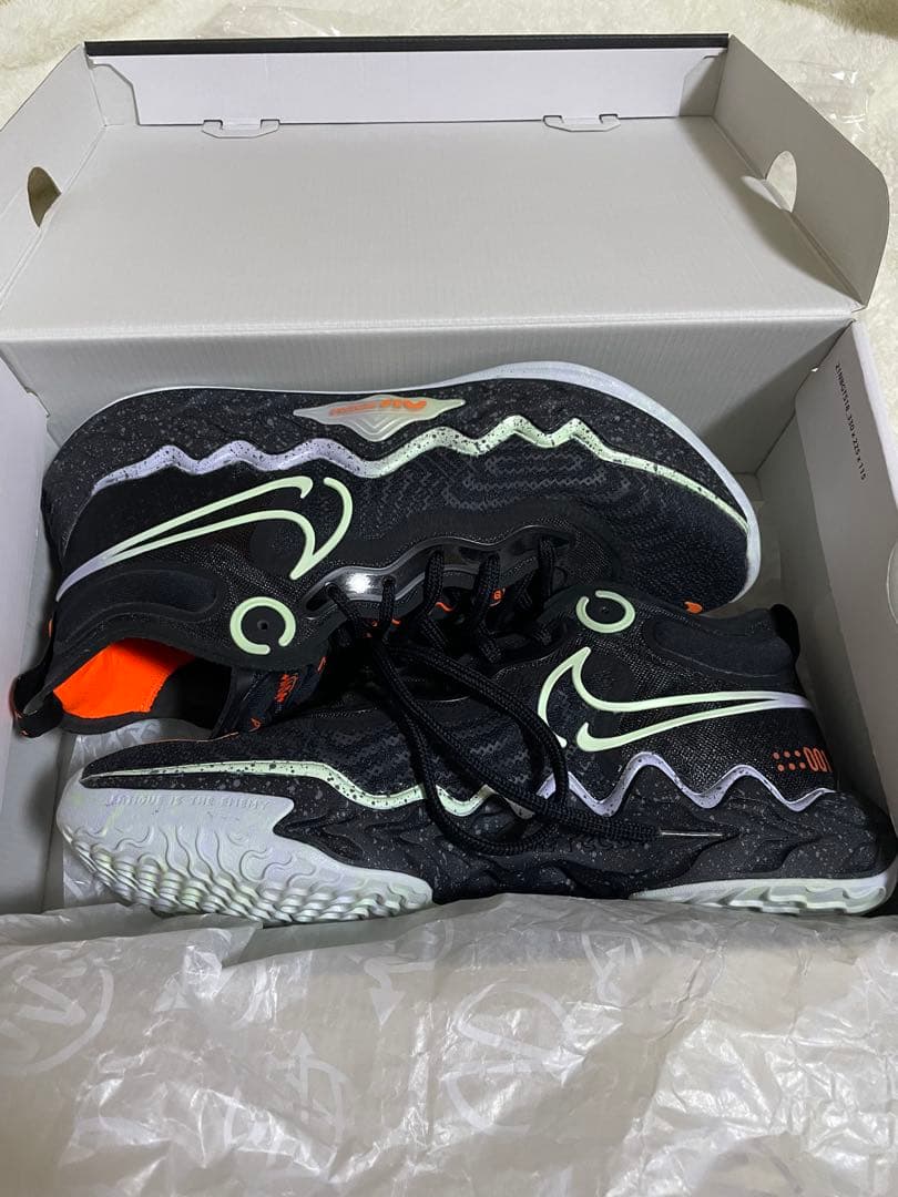 新品未使用！NIKE AIR ZOOM G.T. RUN ナイキ 27cm