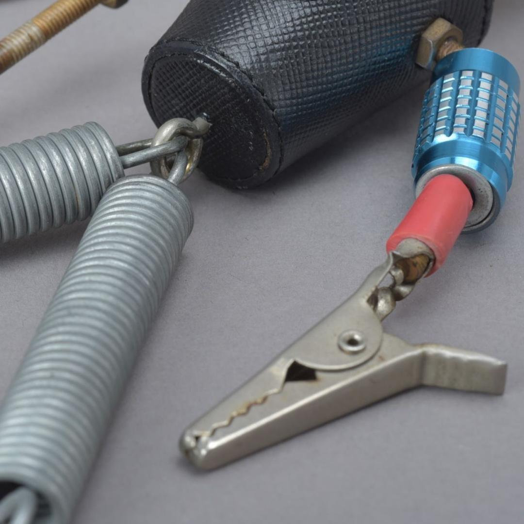 希少 プラダ PRADA ロボット キーチャーム47 キーホルダー チャーム