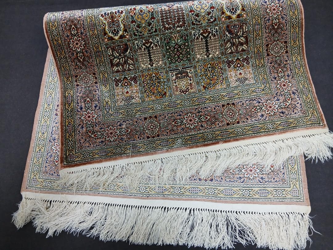 クム　ペルシャ絨毯　93 x 64cm　81万ノット位　玄関マット　シルク　手織