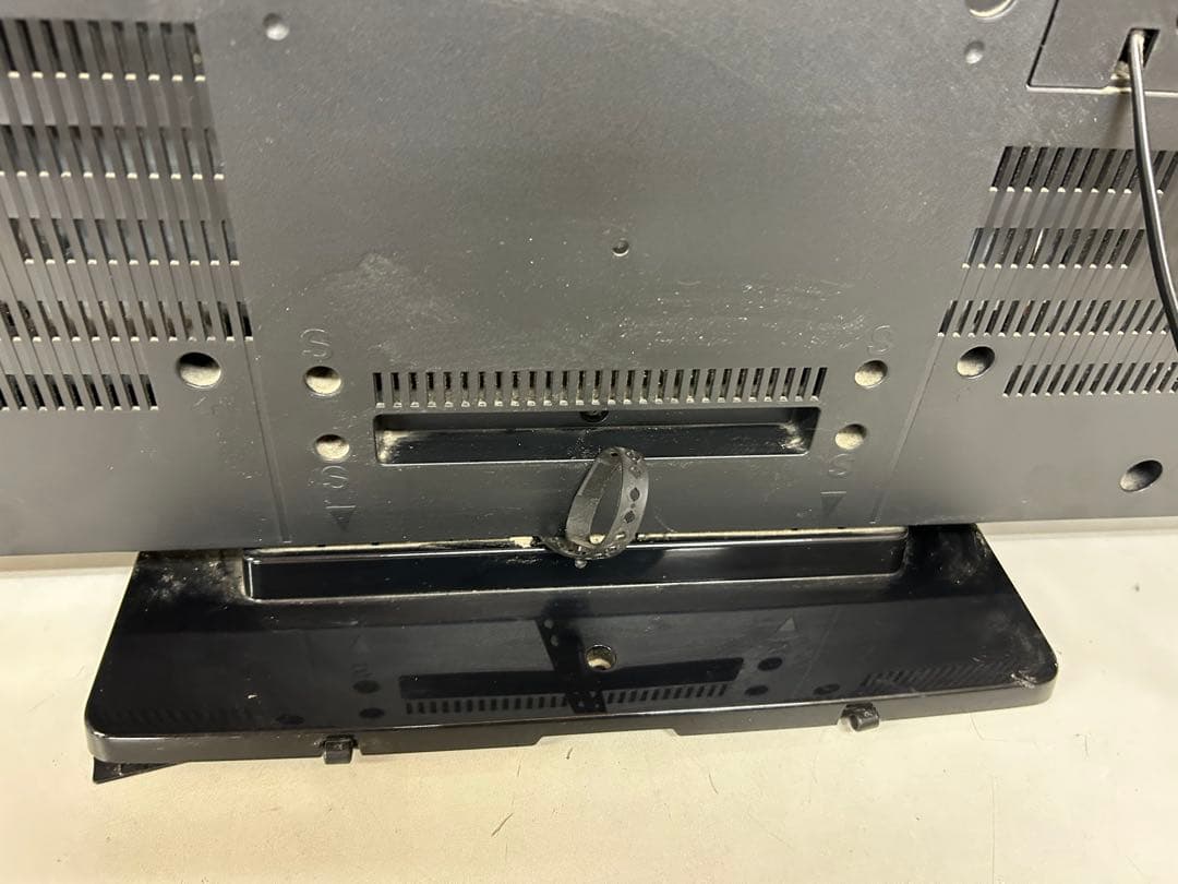 P32 TOSHIBA 液晶カラーテレビ 40A1 通電確認済み　B-CAS付