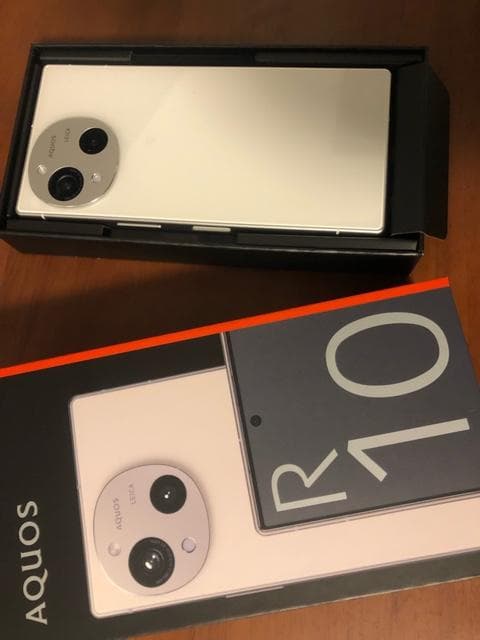 スマートフォン本体 ZONE