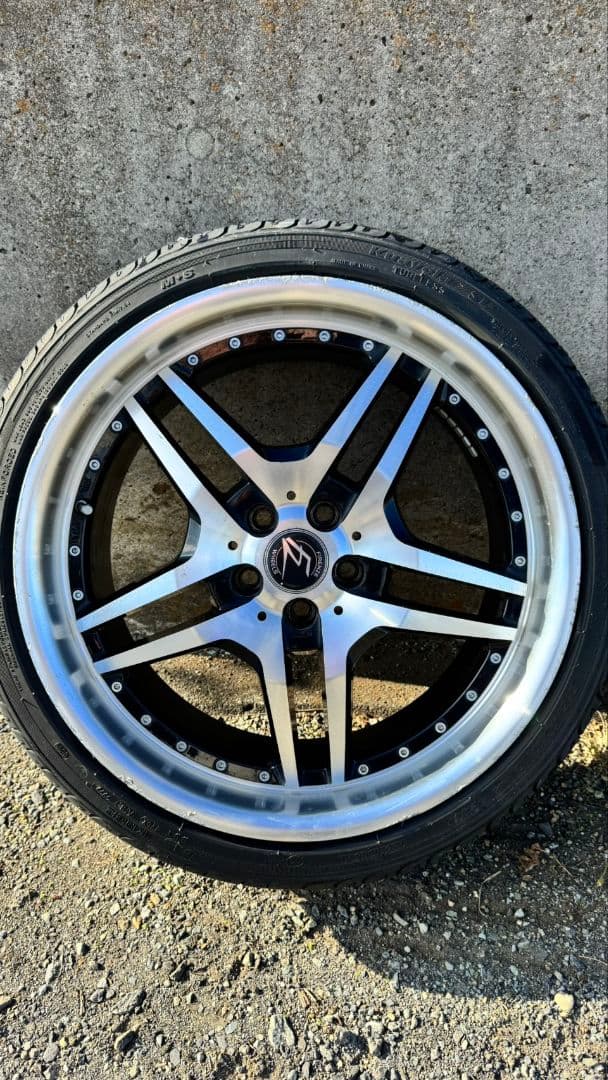 FIRENZEフィレンツェ18インチプリウスホイールタイヤ！神奈川引き取り限定！