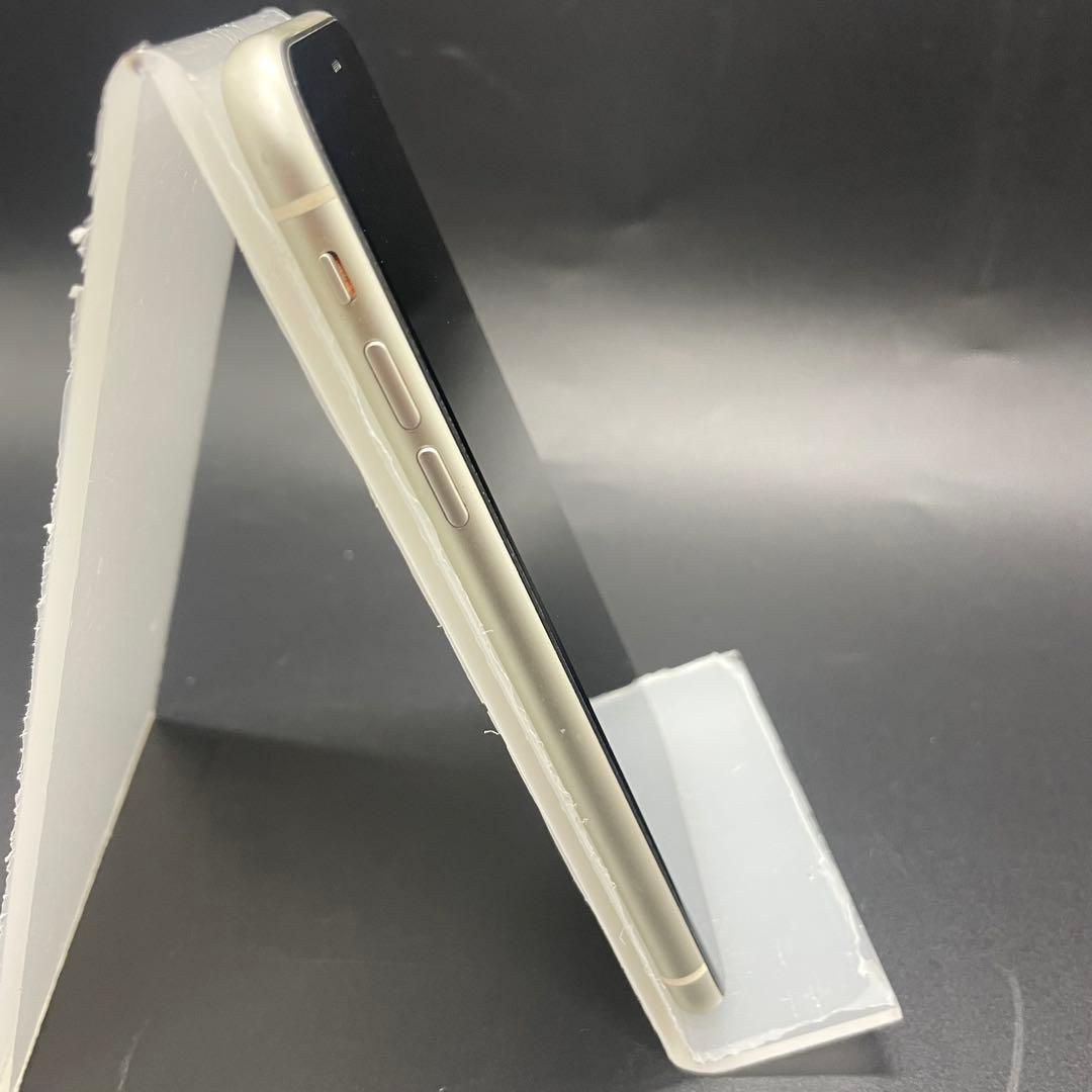 ◯iPhone11 128GB simフリー 海外版 A2221 ホワイト