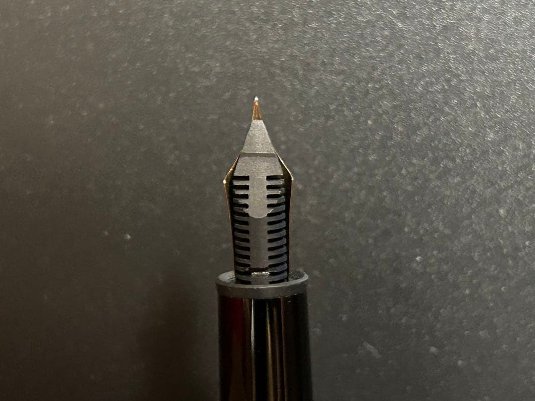 モンブラン マイスターシュティック146 万年筆 ペン先14K