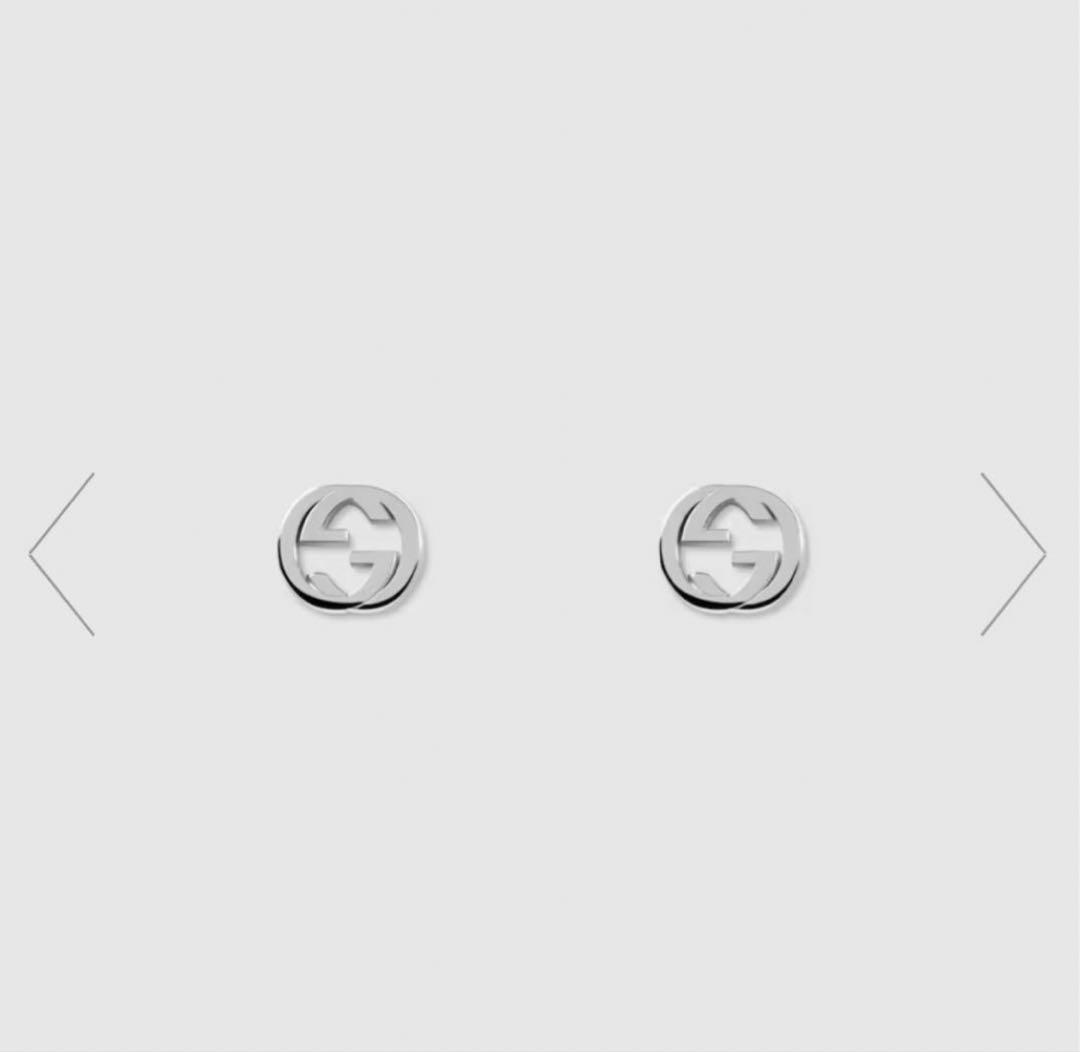 GUCCI スタッズピアス　両耳