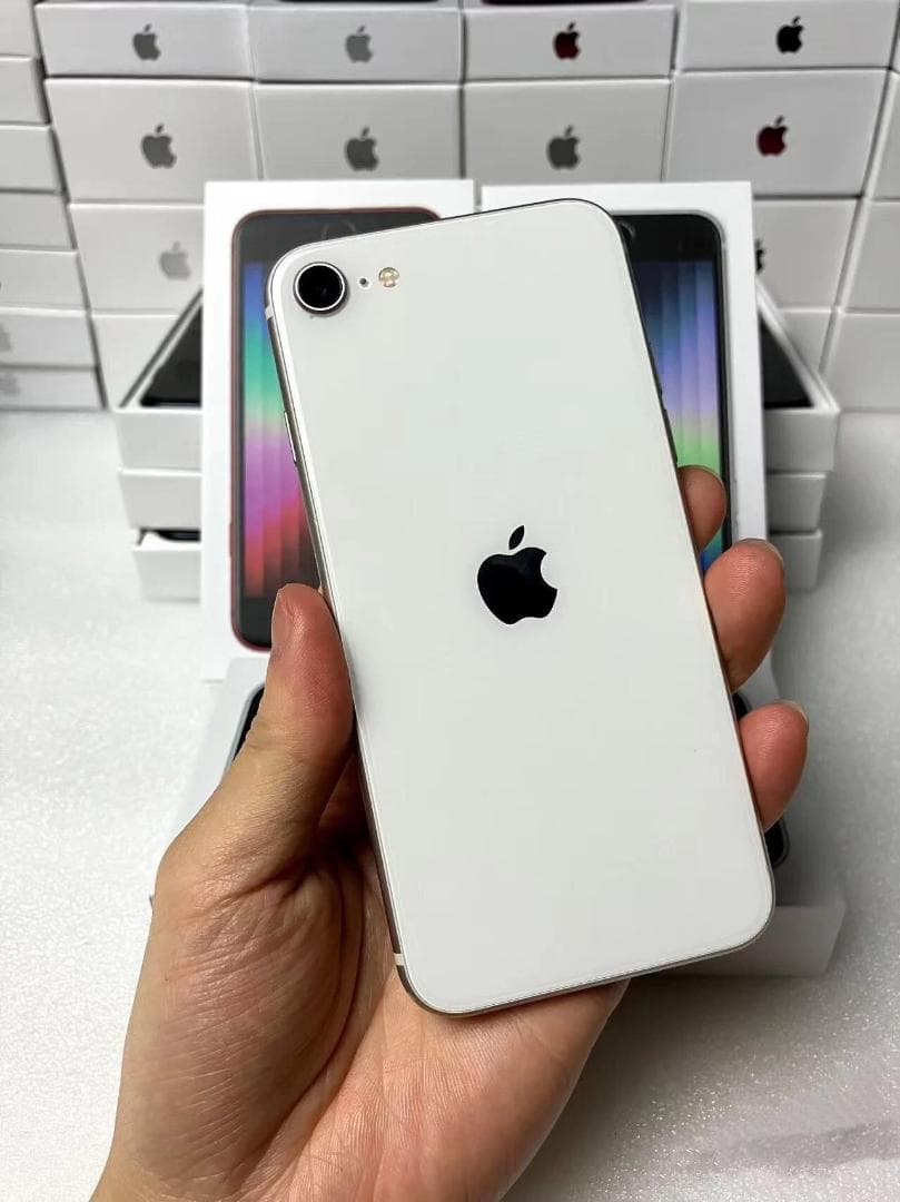 【期間限定／超美品】iPhone SE3 256GB｜SIMフリーホワイトモデル