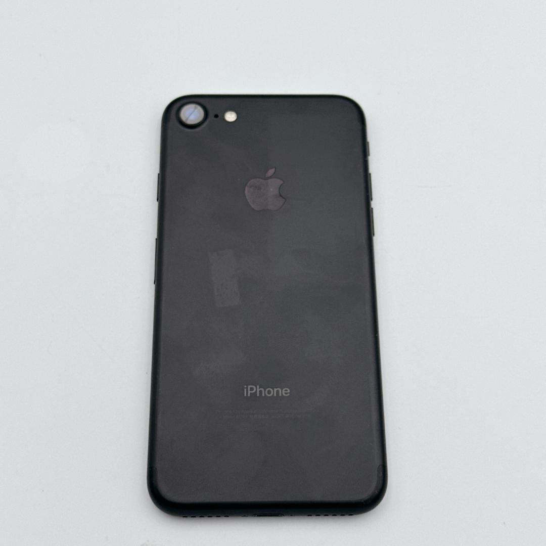 【美品】Apple iPhone7 ブラック NNCK2J/A 128GB