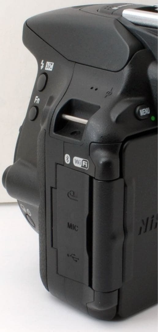 S数約1400回！Nikon D5600★Wi-Fi内蔵★超美品★すぐ使える