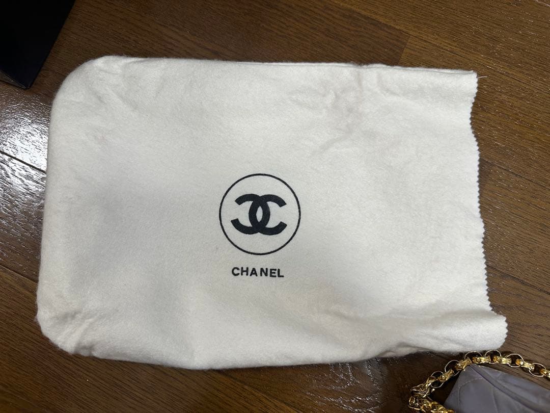 CHANEL キルティング ショルダーバッグ