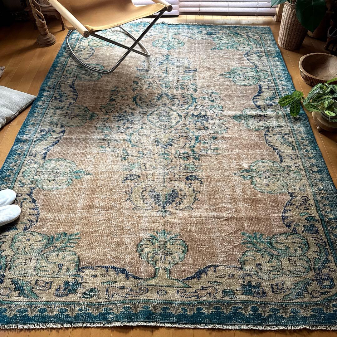 大判172×235淡いブラウンベージュ×ブルー　擦れトルコヴィンテージラグ