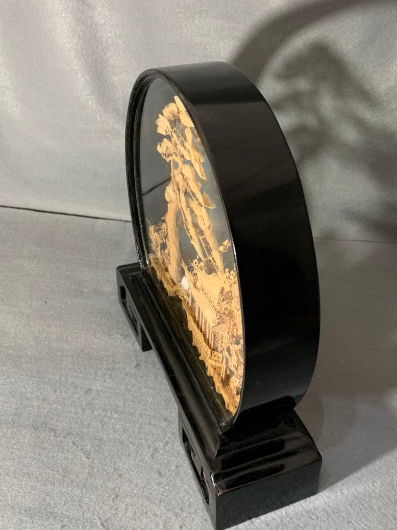 母のお茶道具の仲間たち　中国一刀彫　幅230x奥70xH230