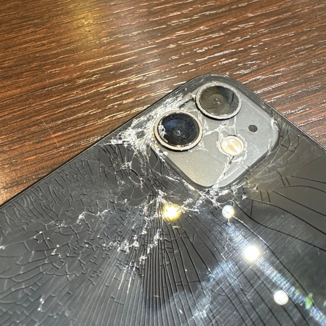 SIMフリーiPhone11 256GB「ブラック」