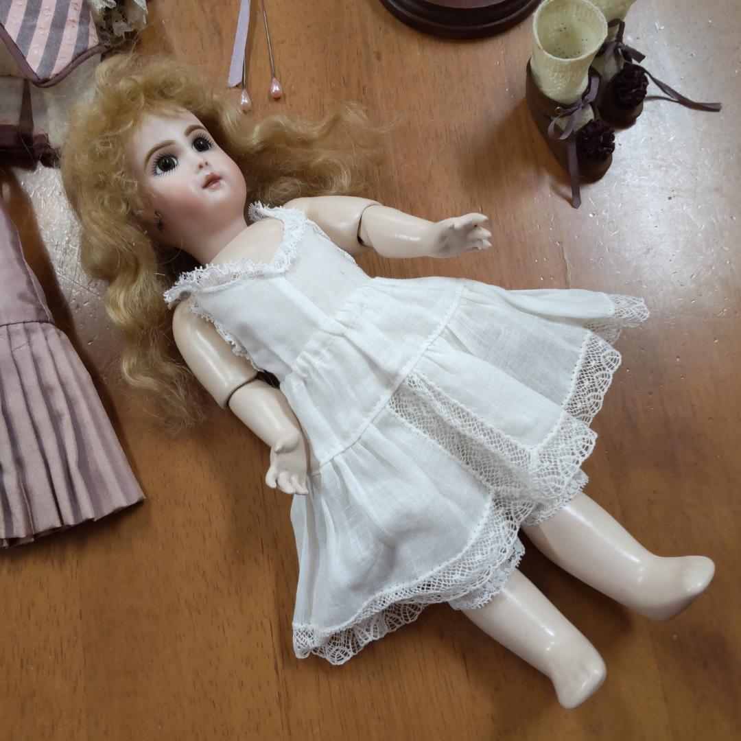 テートジュモー　アンティークドール　リプロ　人形　ミレット