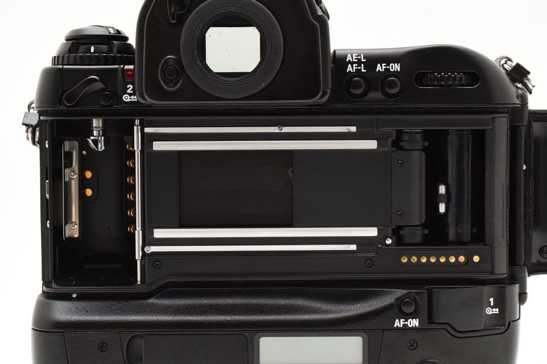 Nikon F5 一眼レフフィルムカメラ　完動品