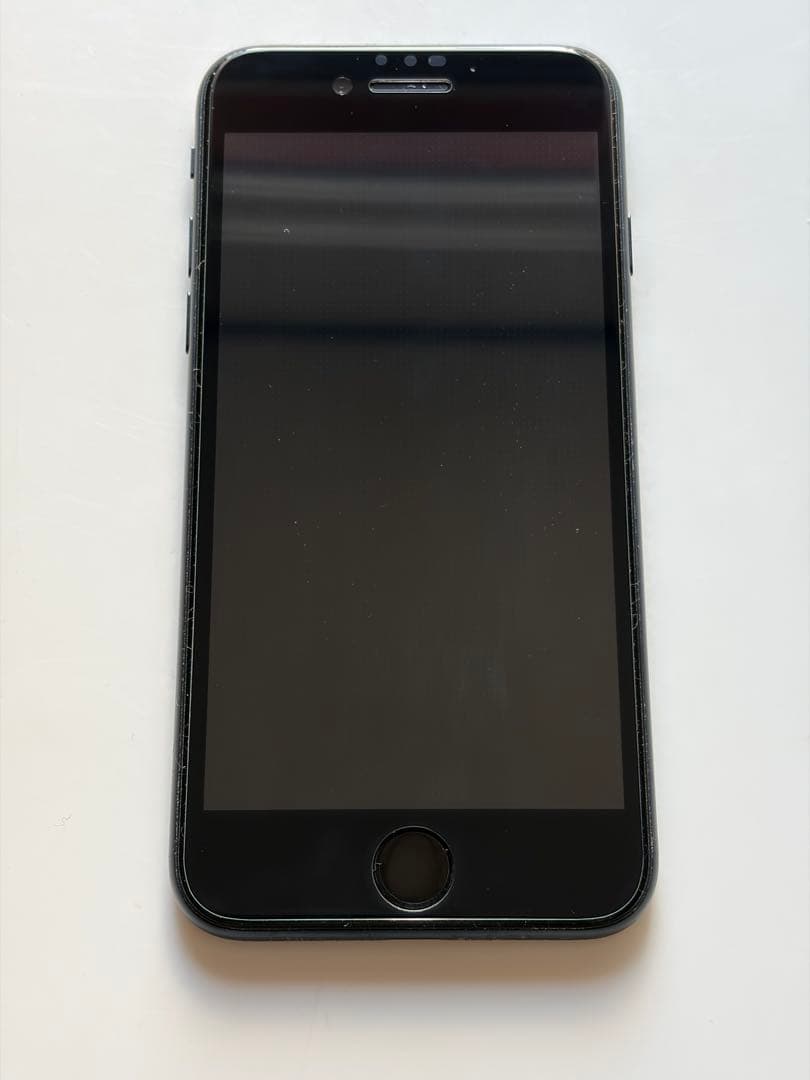 iPhone SE 第3世代 64GB SIMフリー」