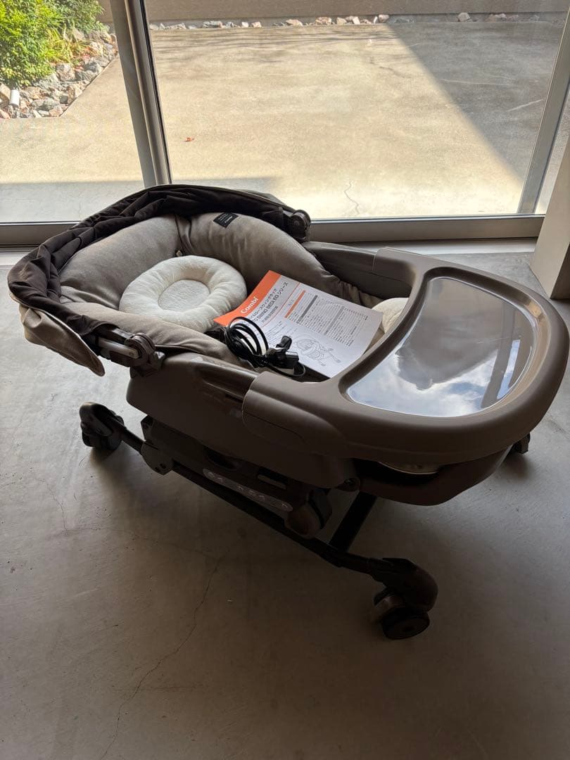 Combi ネムリラ AUTO SWING BEDi EG ハイローチェア 電動