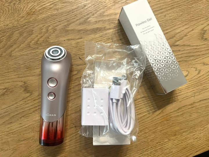 ヤーマン美顔器　YA−MAN S10-YL
