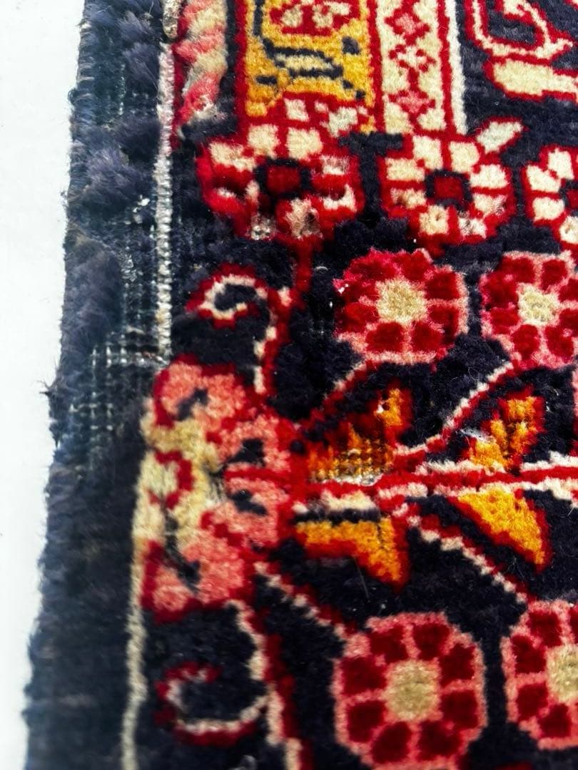 【ダメージ有り・早い者勝ち】ペルシャ絨毯　ウール　手織り　パキスタン　トルクメン