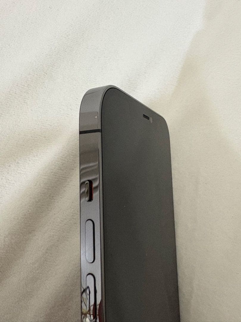 iPhone 12ProMax グラファイト 256GB 本体 （カメラ割れ）