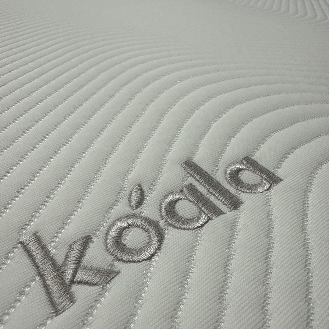 ⑧快適快眠✨コアラ布団OASIS セミダブル 三つ折り 折りたたみ布団✨訳あり品