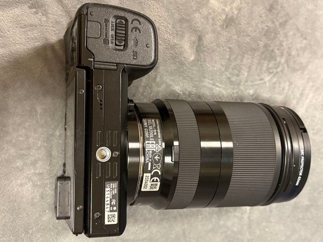 SONY α6000 説明書付 SEL18200LE付き