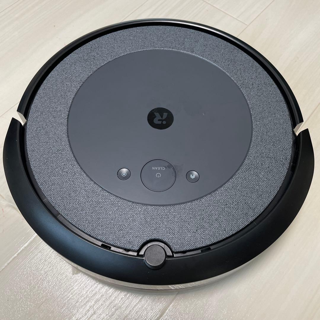 ロボット掃除機　iRobot ROOMBA i3