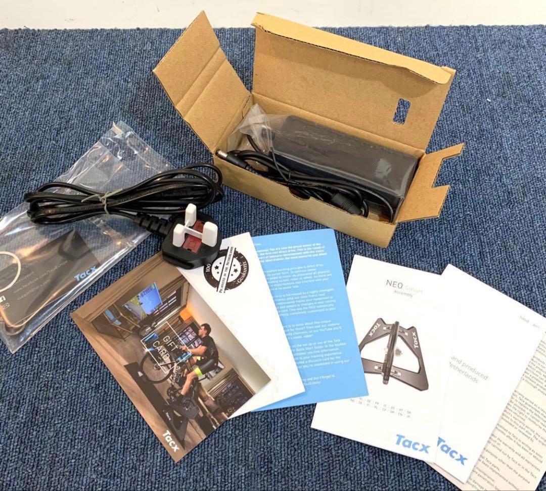 Tacx Neo トレーナー 安定したベース