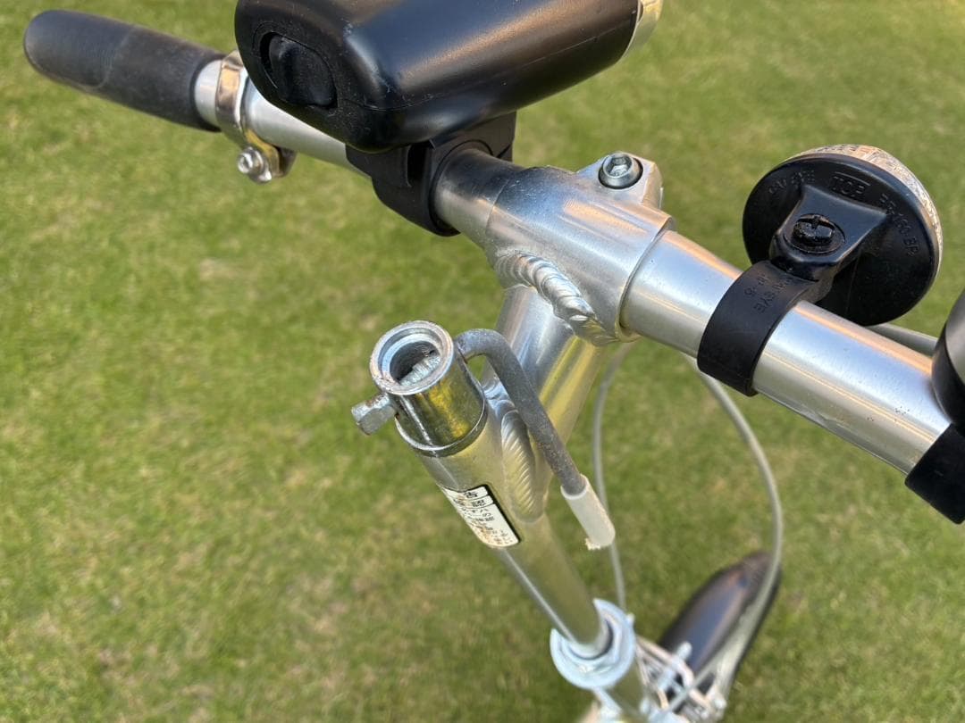 ブリヂストン 折りたたみ自転車　16インチ 新潟手渡し