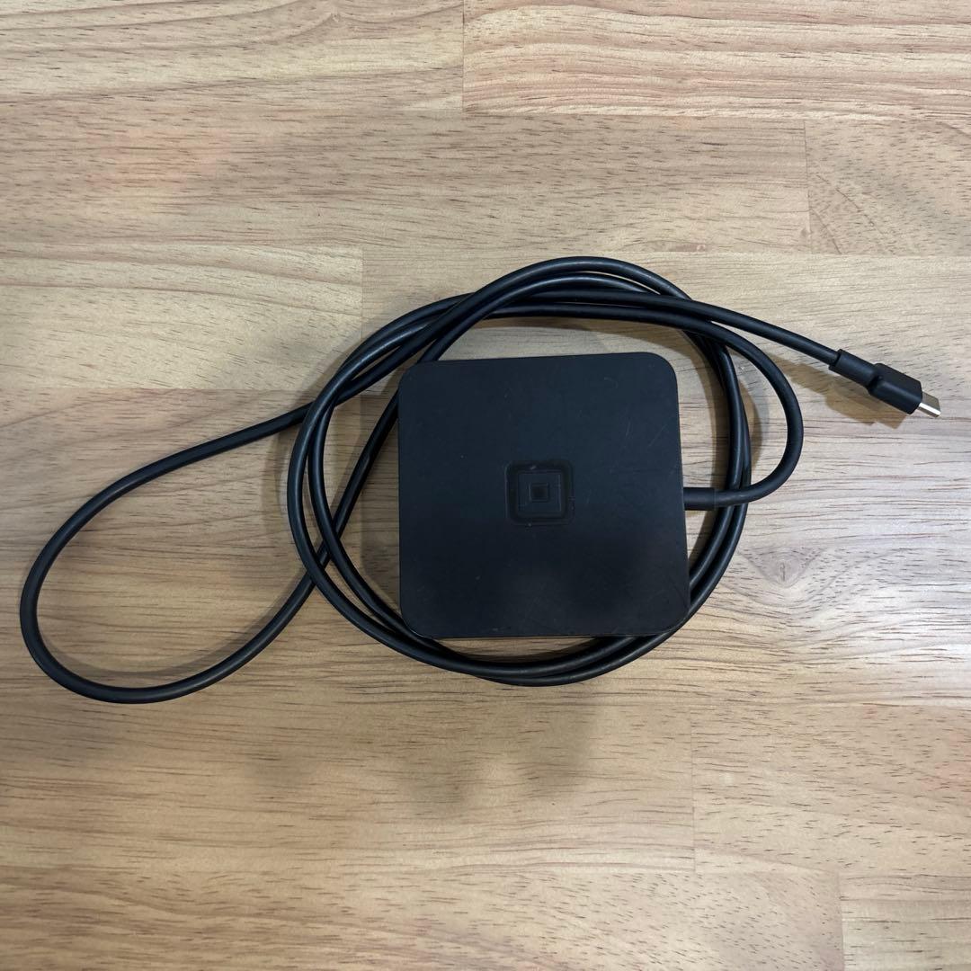 Square Terminal スクエアターミナル　決済端末　本体＋電源アダプタ