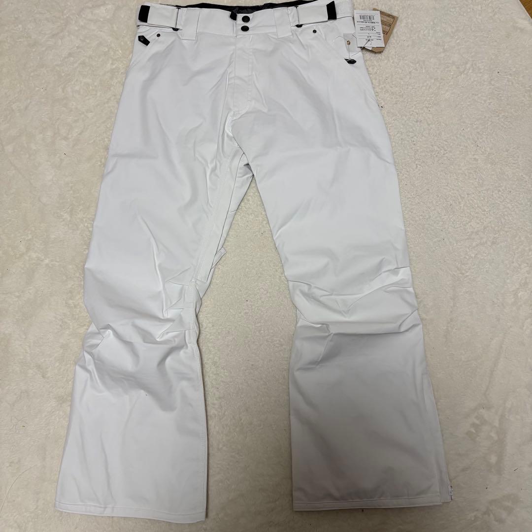 新品 FNS49 スノーボード　ジャケット パンツ FN-2311 上下