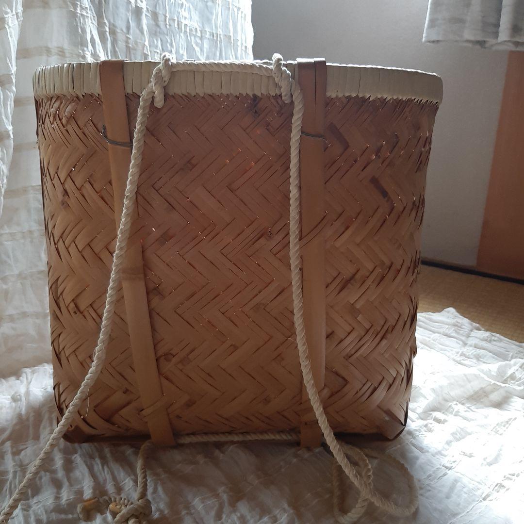 背負い籠