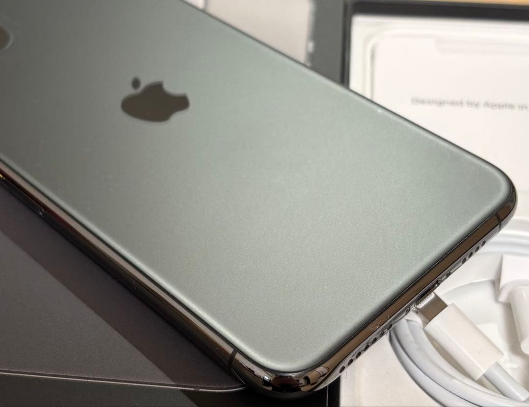 【美品】iPhone 11 PRO MAX 256GB スペースグレイ　本体