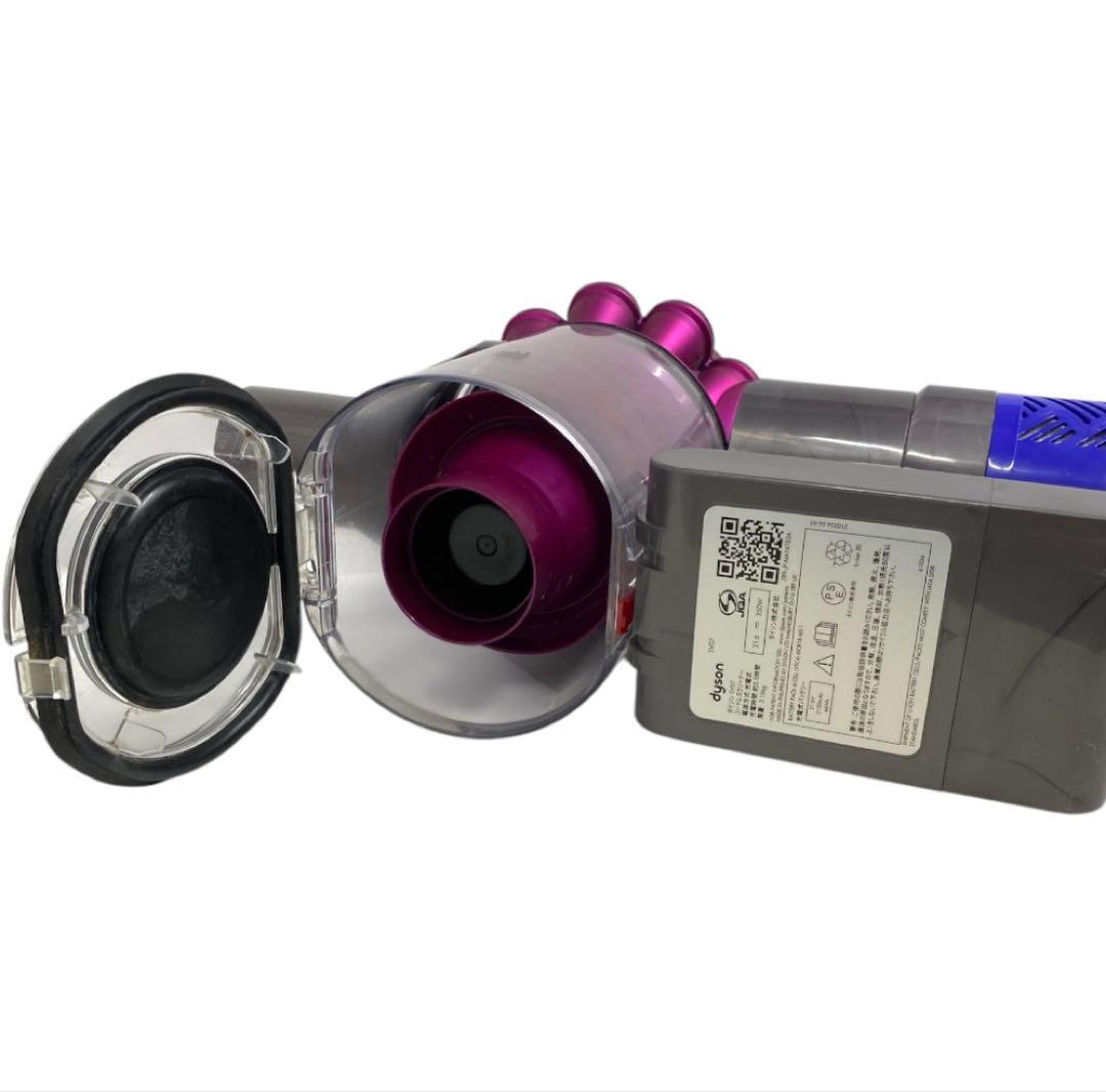 ダイソン　SV07 コードレスクリーナー　スタンド付き　25ウ320