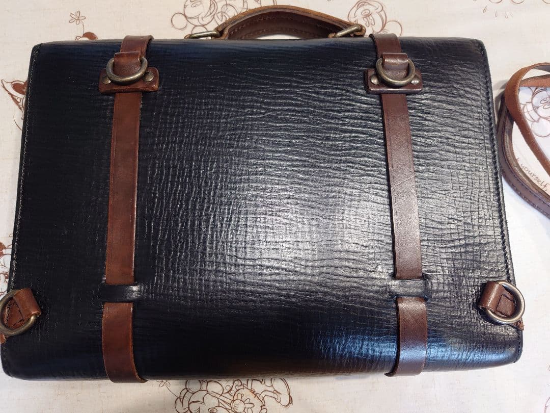 おりー　ドルチェ&ガッバーナ レザービジネス/ブリーフケース 黒