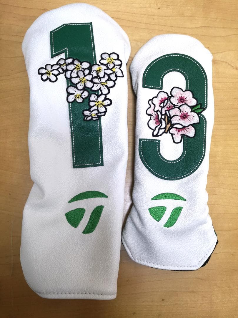 TaylorMadeの限定マスターズキャディバッグ(2019年式・カバー2個付)