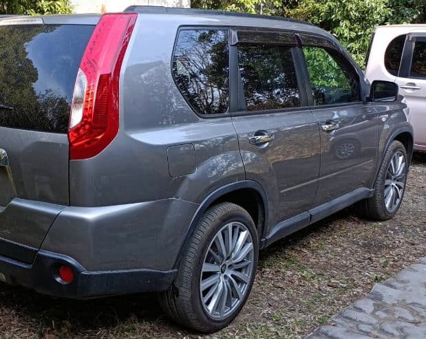 マセラティ　ギブリ　クアトロポルテ　19インチホイール