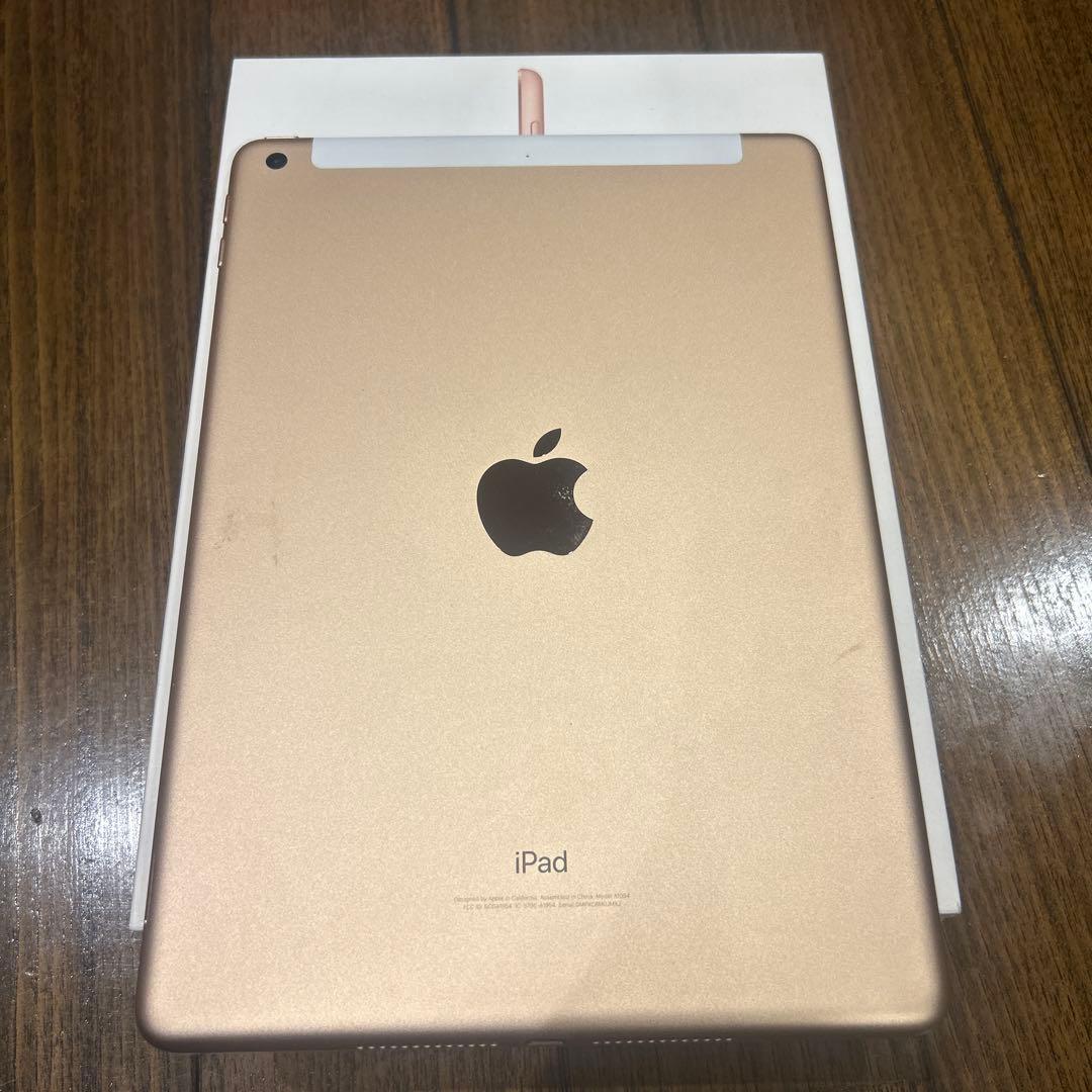 iPad 第6世代 Wi-Fi＋Cellular 32GB ゴールド