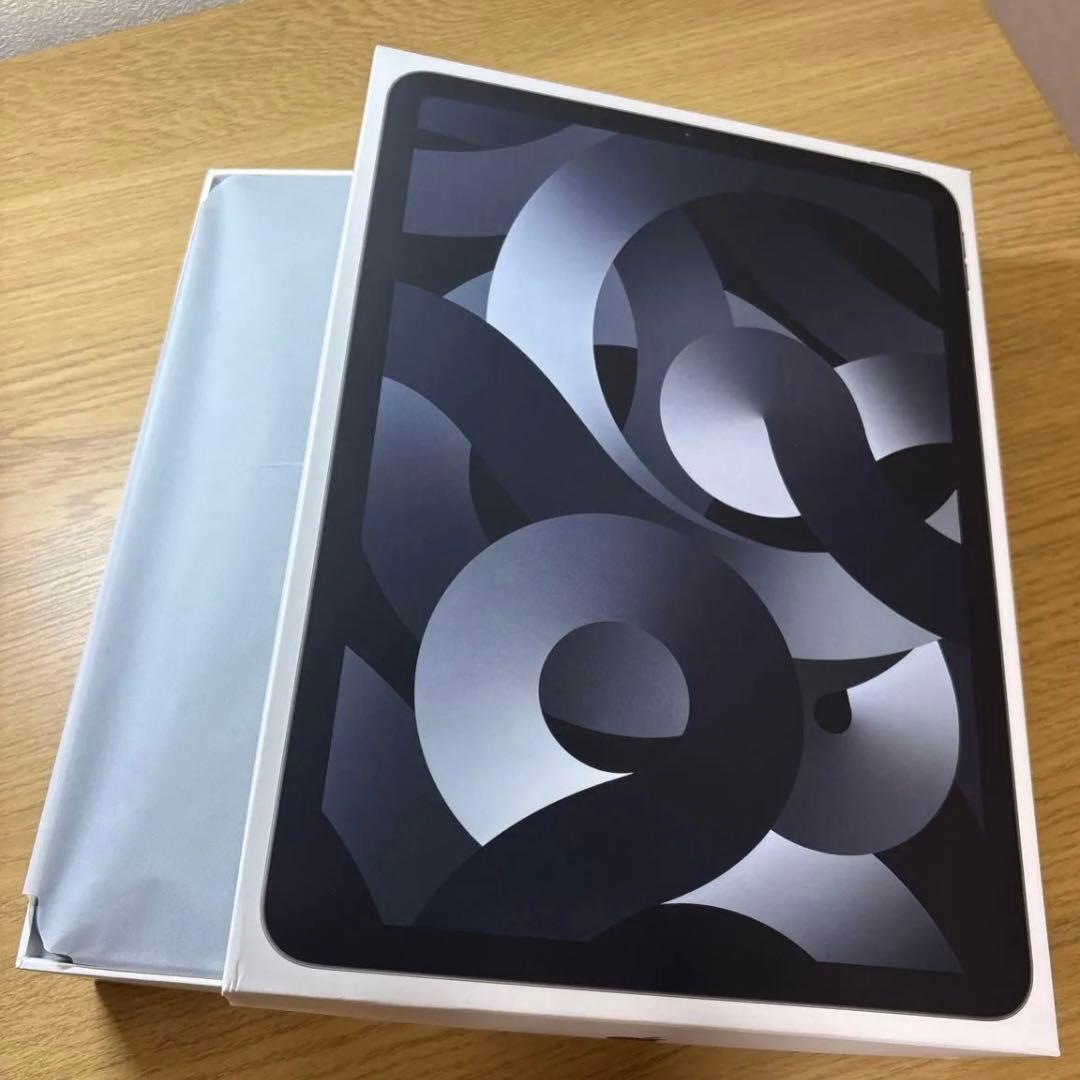 Apple iPad Air 第５世代Wi-Fi 64GB スペースグレイ　美品