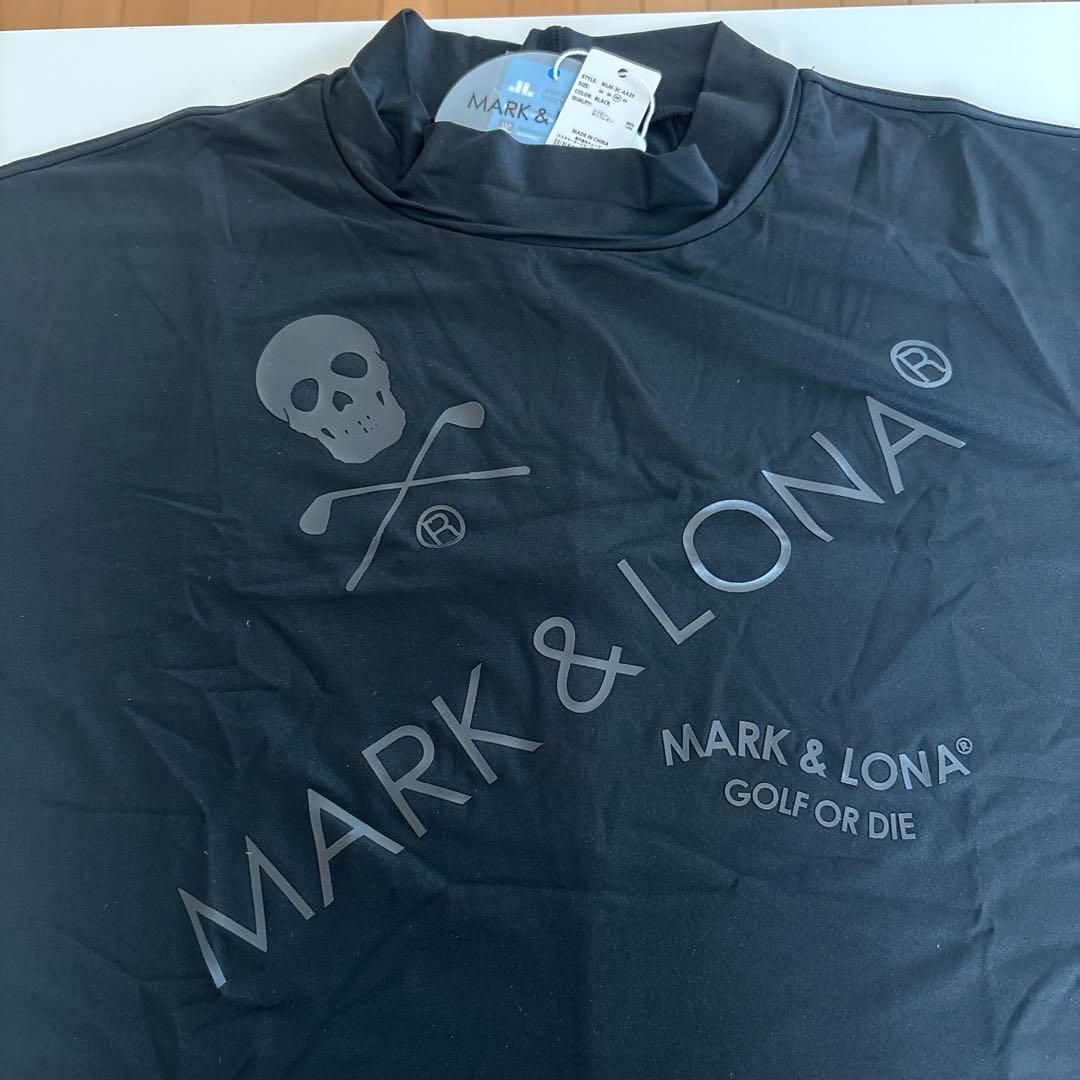 マークアンドロナ　モックネックＴシャツ