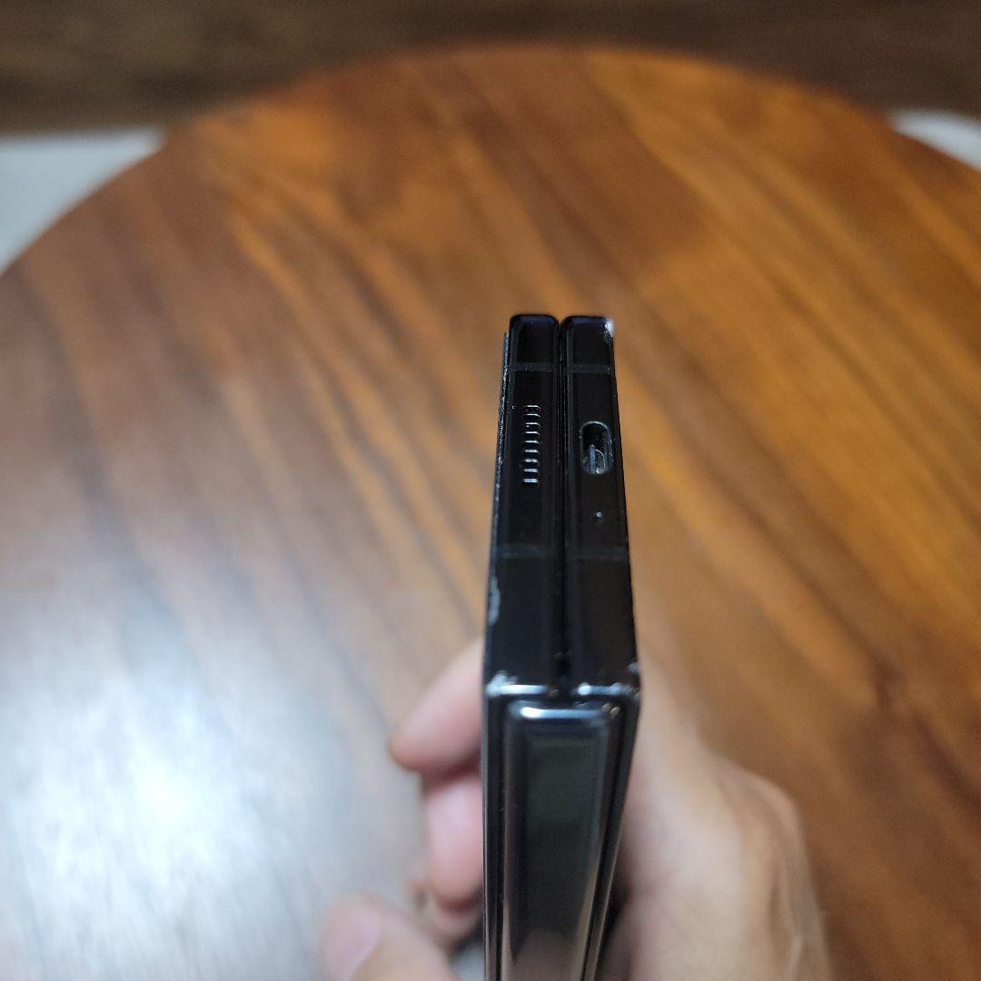 スマートフォン本体 Galaxy Z Fold 5 256GB docomo