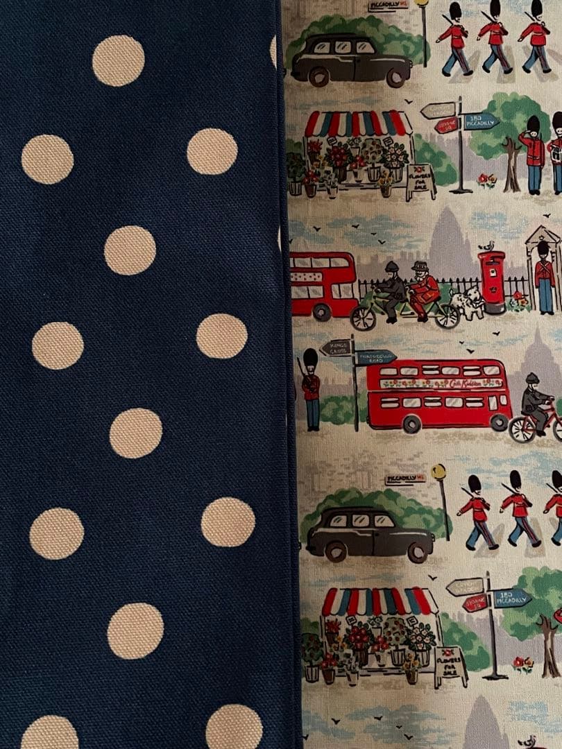 ファスナー付クッションカバー　2枚☆ハンドメイド