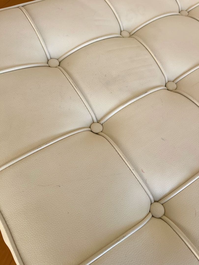 『バルセロナチェア』オットマン リプロダクト品　ダメージあり