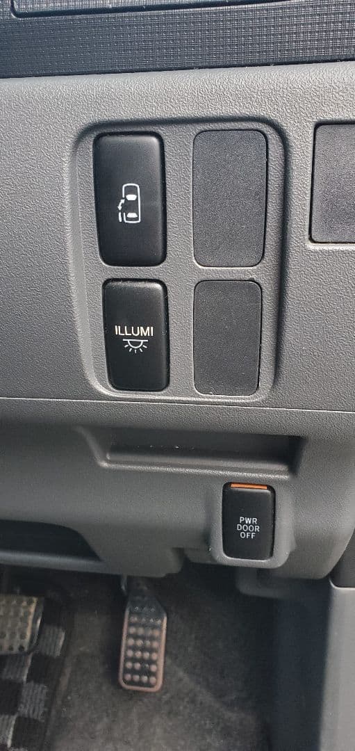 T.N　タントカスタム